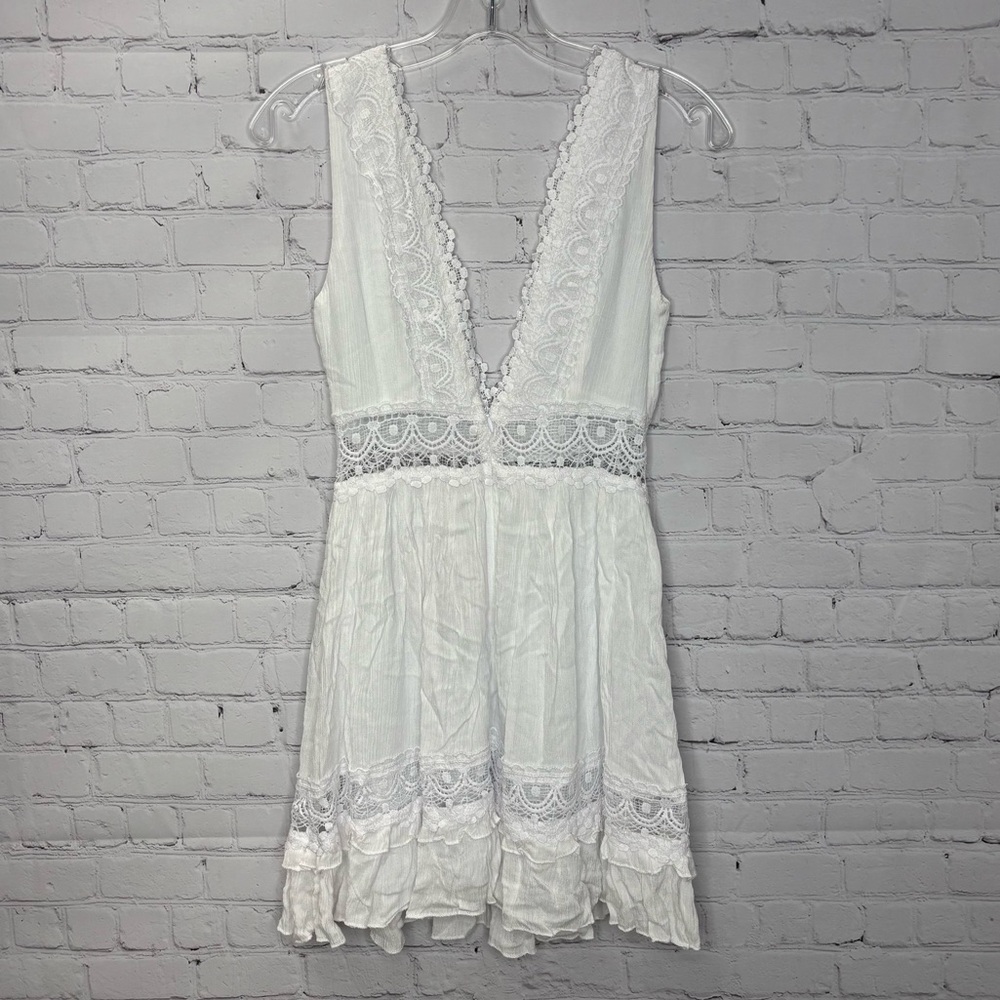 Showpo SIMPLE AS THAT DRESS IN WHITE - Picture 5 of 8